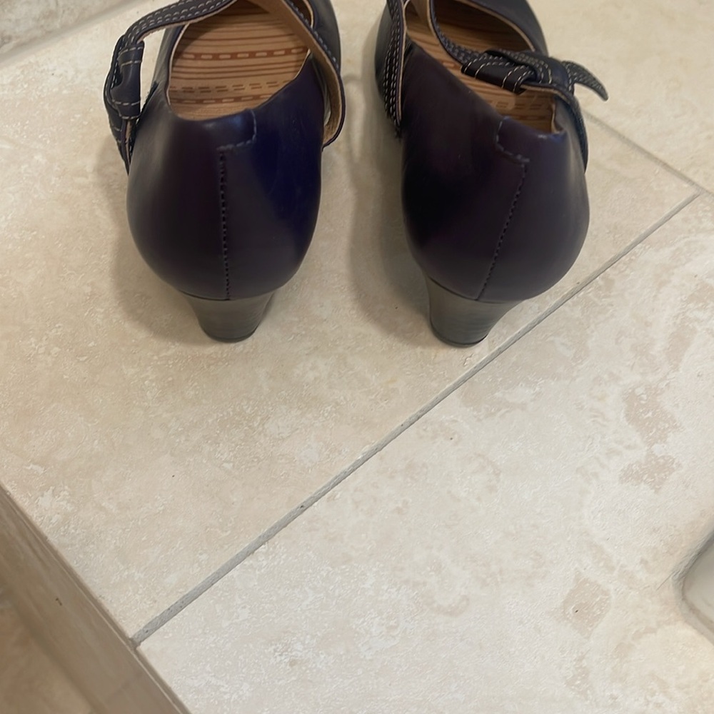 Kima Women's Mary Jane Leather Shoes, Plum Sz 6-5 View 6